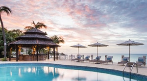 Experience an all-inclusive luxury holiday in this beautiful resort in Antigua<place>Blue Waters</place><fomo>7</fomo>