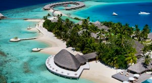 Stay at this award-winning resort in the Maldives to experience true luxury<place>Huvafen Fushi </place><fomo>31</fomo>