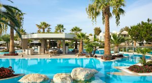 Spend your family summer holiday at this luxury resort in Halkidiki with a Bear Grylls Survival Academy<place>Porto Sani </place><fomo>2</fomo>